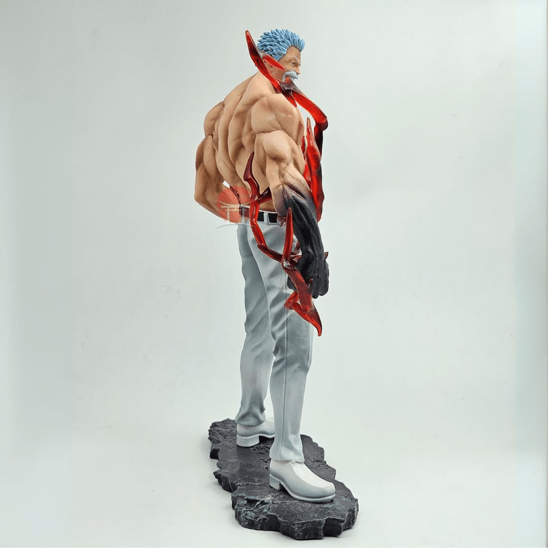 MONKEY D. GARP 25CM ACTION FIGURE WHITE  WITH BOX