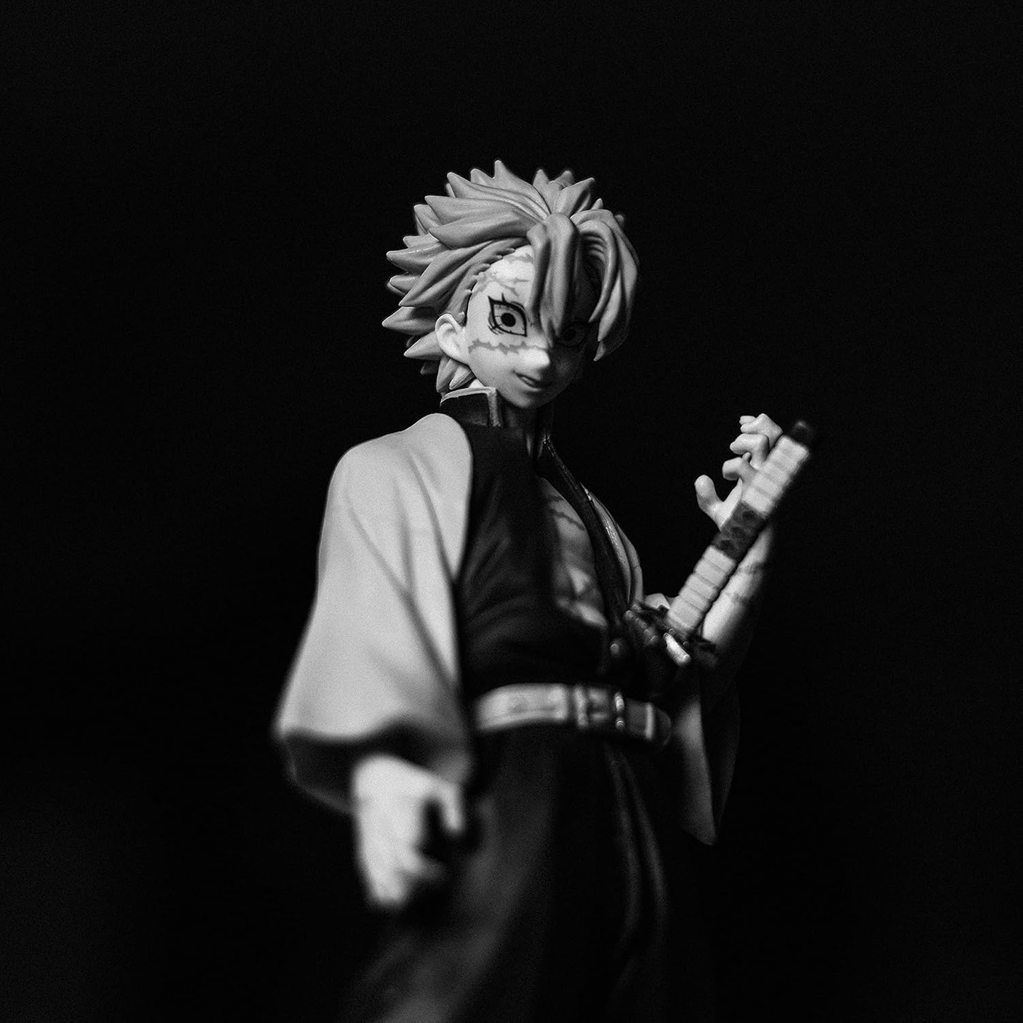 DEMON SLAYER SANEMI SHINAZUGAWA STANDING  FIGURE
