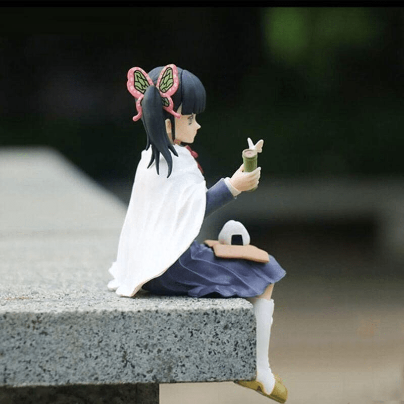 KANAE KOCHO SITTING ACTION FIGURE 15CM